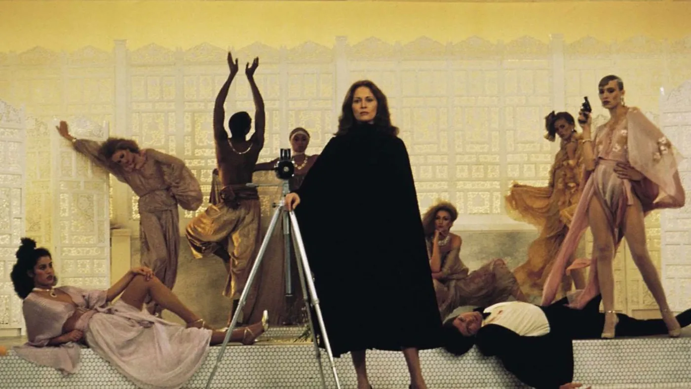 Officiële film poster voor The Eyes of Laura Mars in bioscopen in Luxemburg